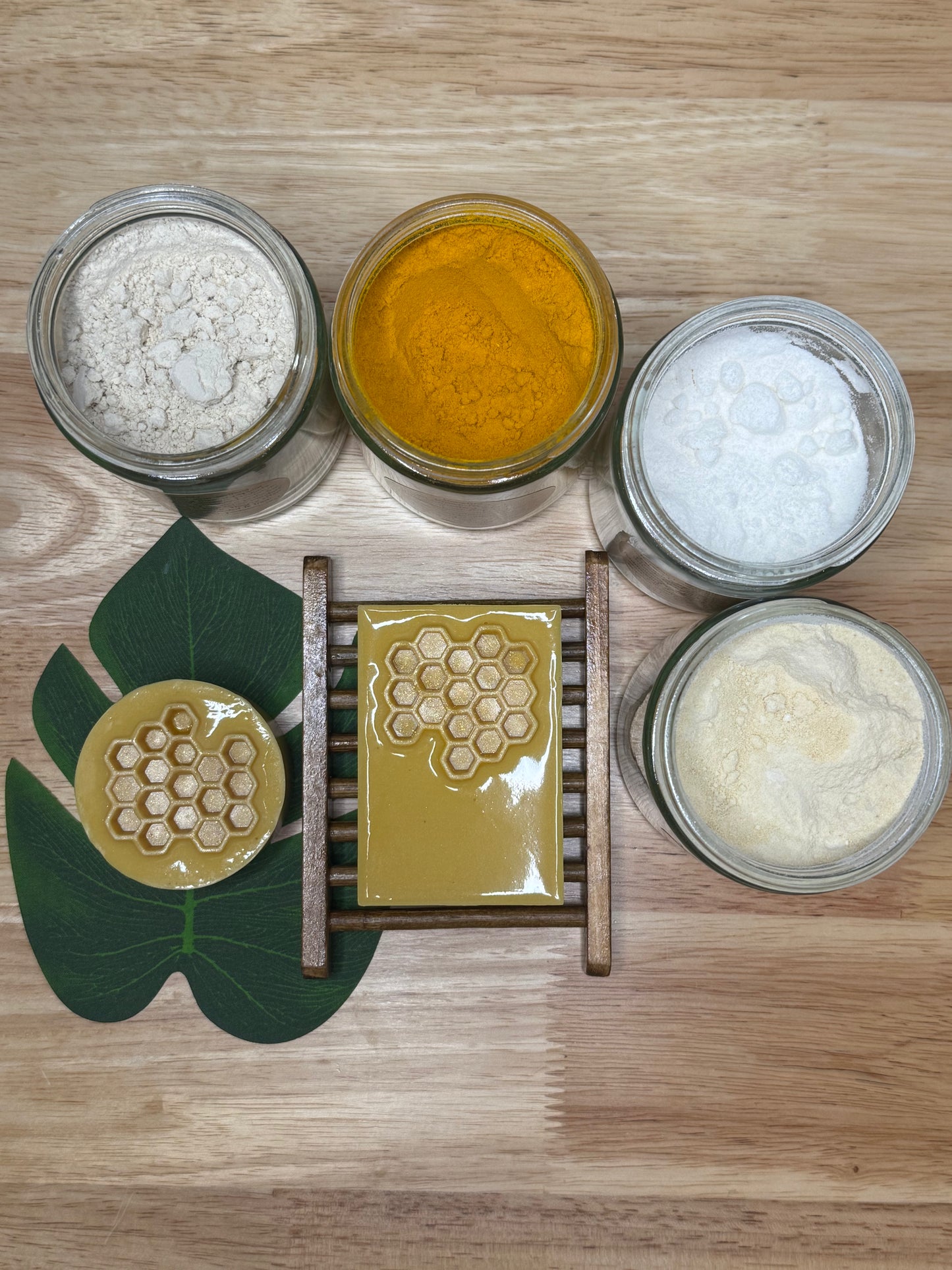 Oatmeal, Turmeric, & Honey Bar Soap